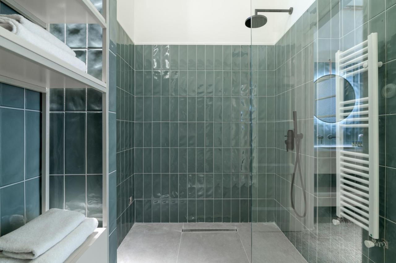 Your 4 Bdrm Dream House Acropolis View & Jacuzzi Ateny Zewnętrze zdjęcie